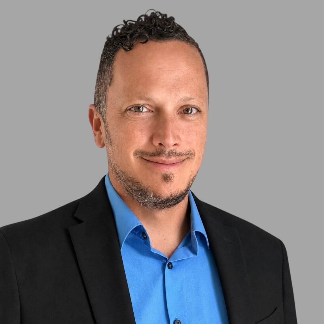 Photo of Eli Rodriguez