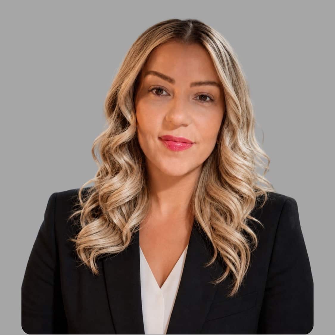 Kelly Cruz